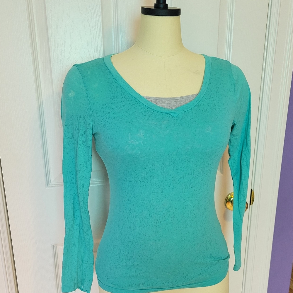 💥3/$15💥 Teal Rue 21 long sleeved top